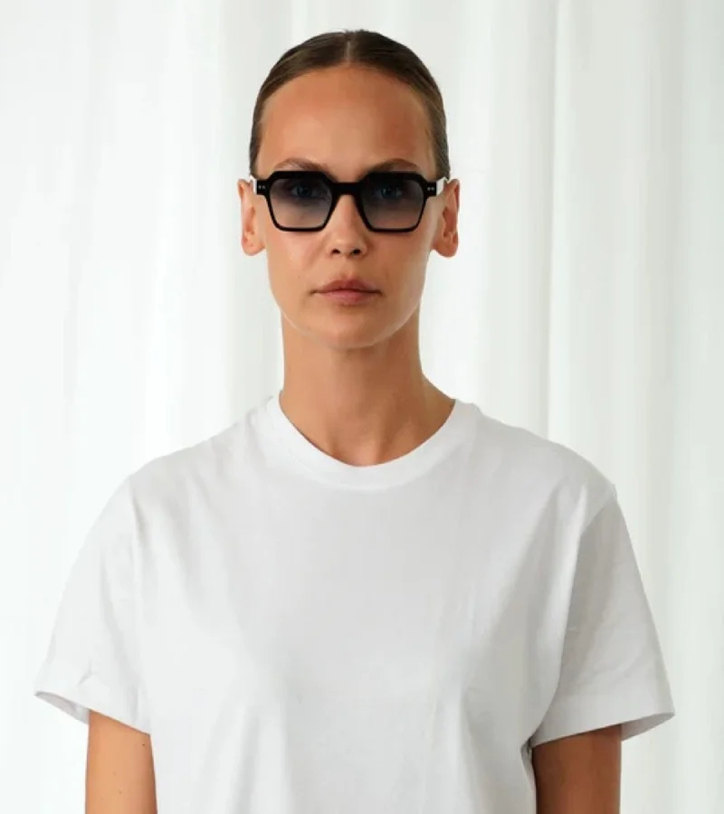 Explicit Poets Explicit Poets Unisex ELLIOT Black - Gradient Blue Stylish Sunglasses, 12EP8