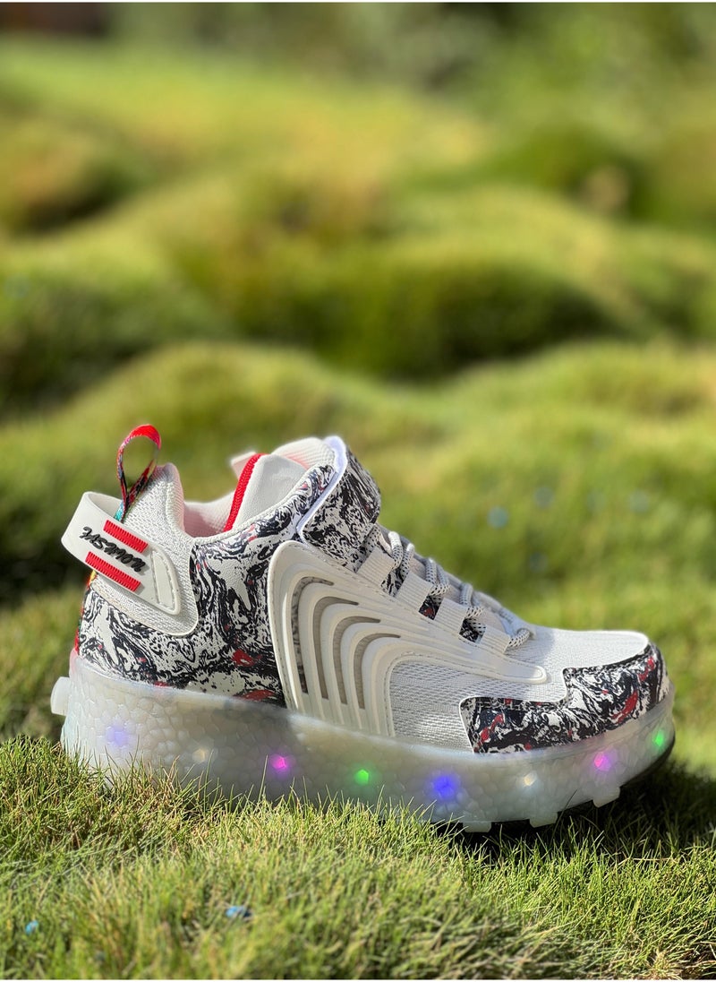 LITTLE ROCKZ - LED Flash Light Fashion Shiny Sneaker Skate Heelys Shoes With Wheels And Lightning Sole - Image 1