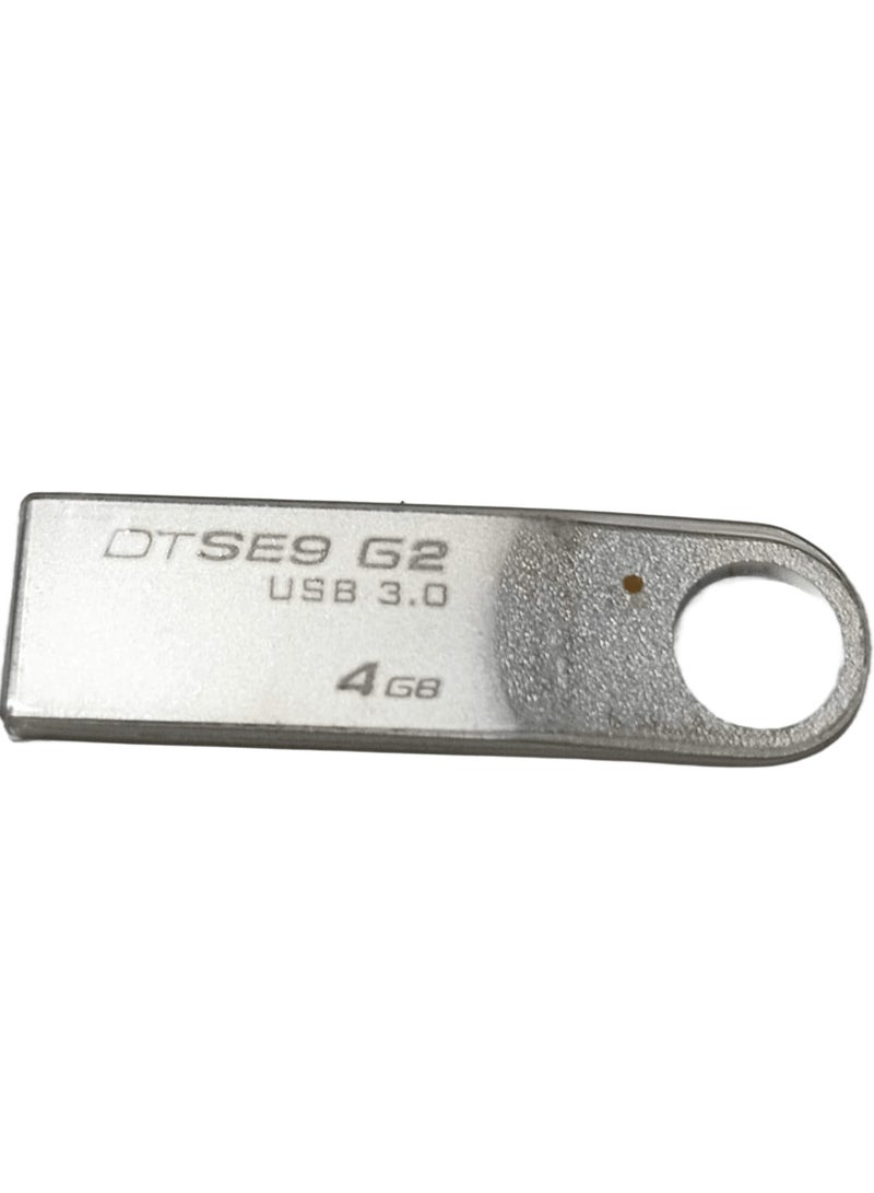 محرك أقراص فلاش Kingston SE9 G2 USB 3.0 سعة 4 جيجابايت - تصميم عالي الأداء - فضي - Image 1