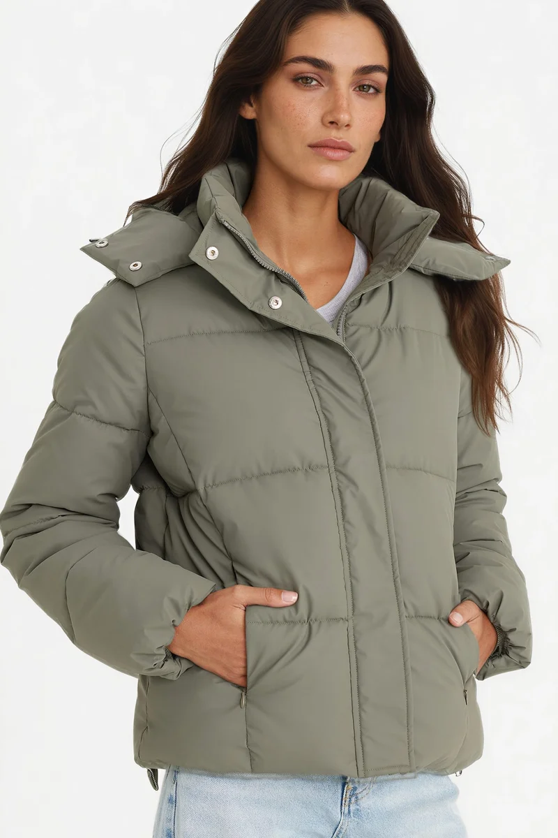 Defacto Regular Fit Hooded Zippered Puffer Jacket