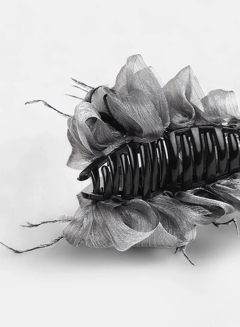 SOHI The Ruched Claw Clutch