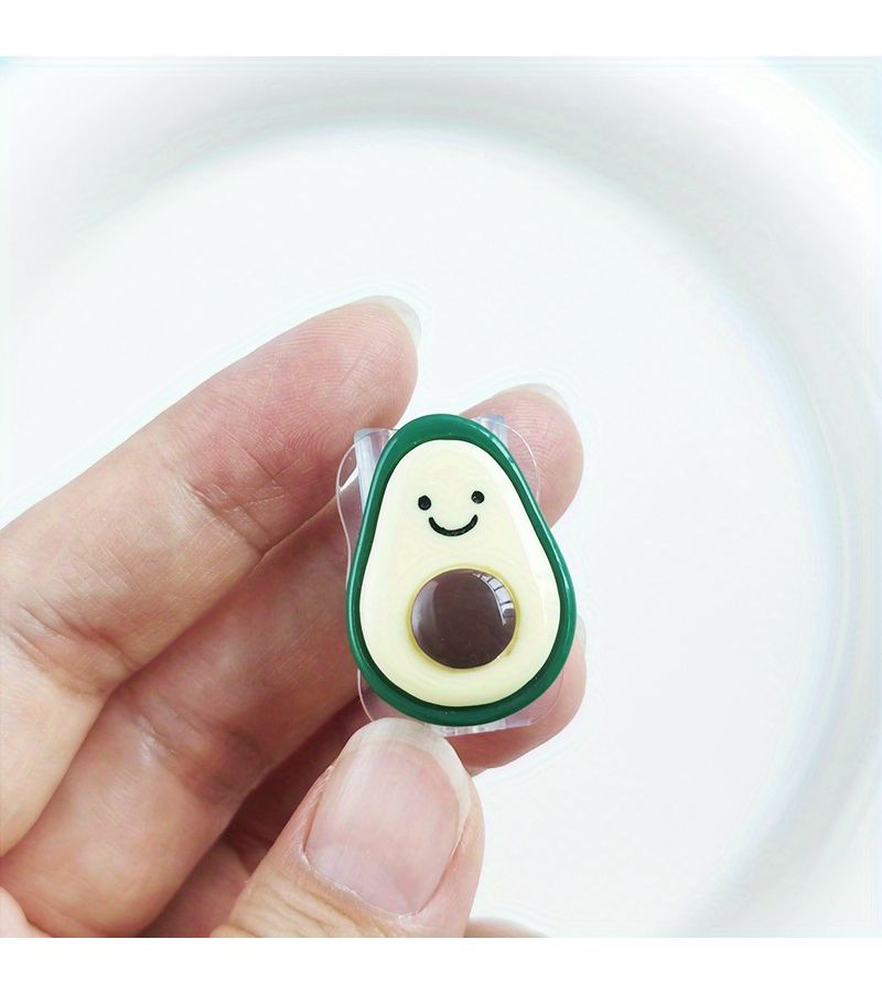 2 قطعة من واقيات كابل USB الناعمة على شكل أفوكادو لطيفة مقاومة للكسر بتصميم جميل واقي كابل بيانات الجوال هدية مثالية لعيد الهالوين وعيد الميلاد - Image 3