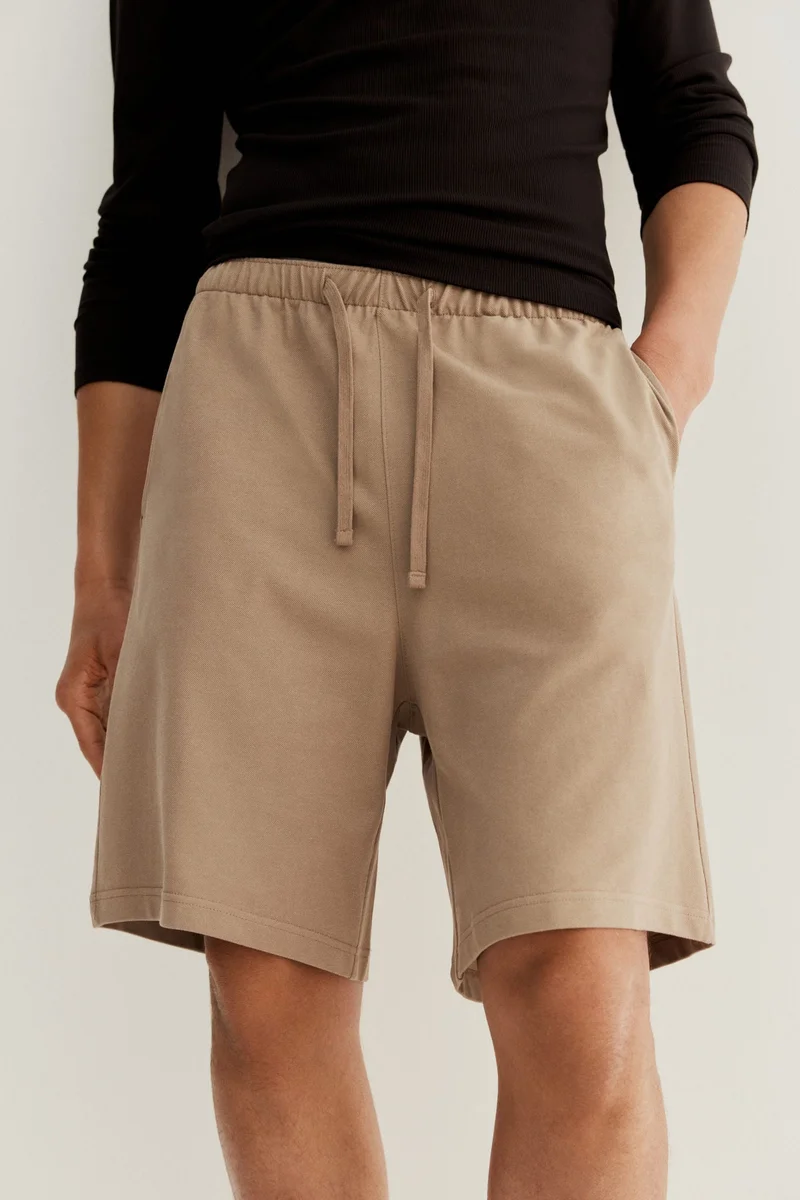 اتش اند ام Relaxed Fit Knee-length piqué shorts