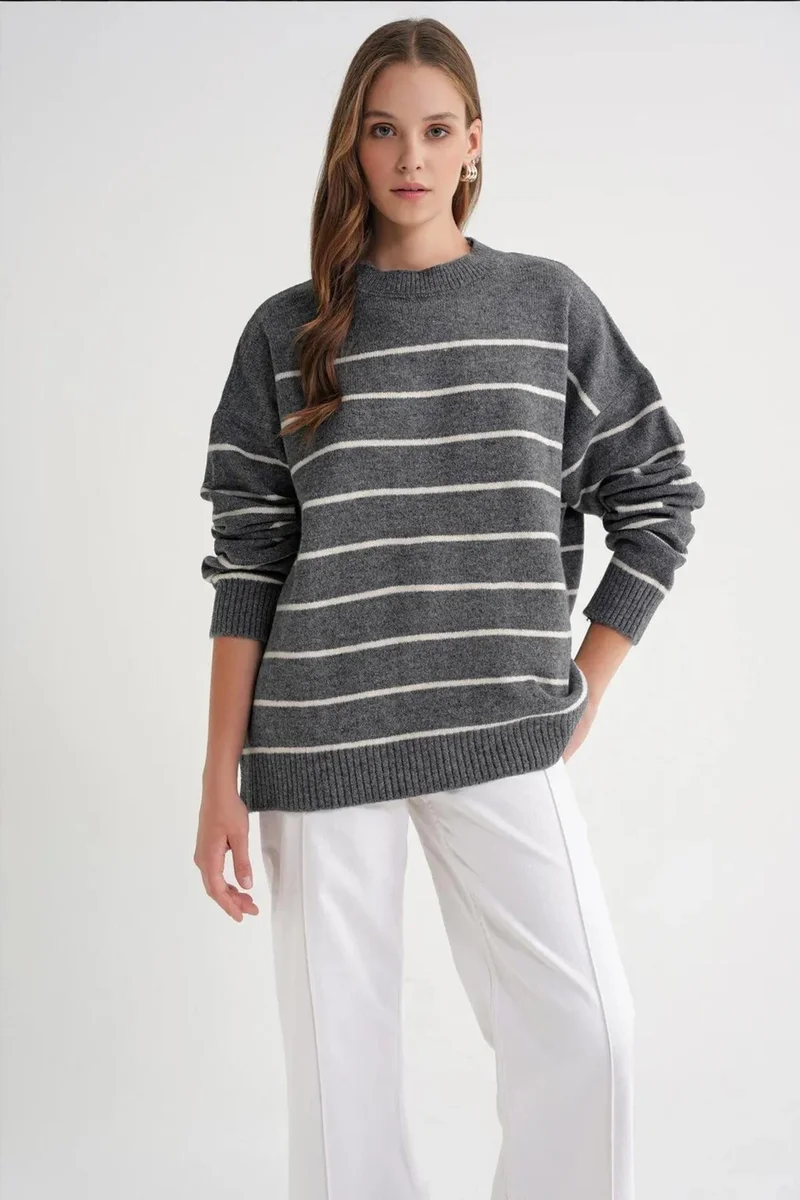 Mixray Striped Crew Neck Relaxed Knit Pullover Sweater