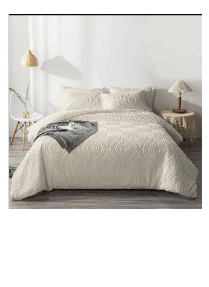 Generic King Size Duvet Set, 6 Piece, Embroidered Design, Duvet 220x240 cm, Fitted Sheet 200x200 cm, Pillow Covers 50x75 cm 