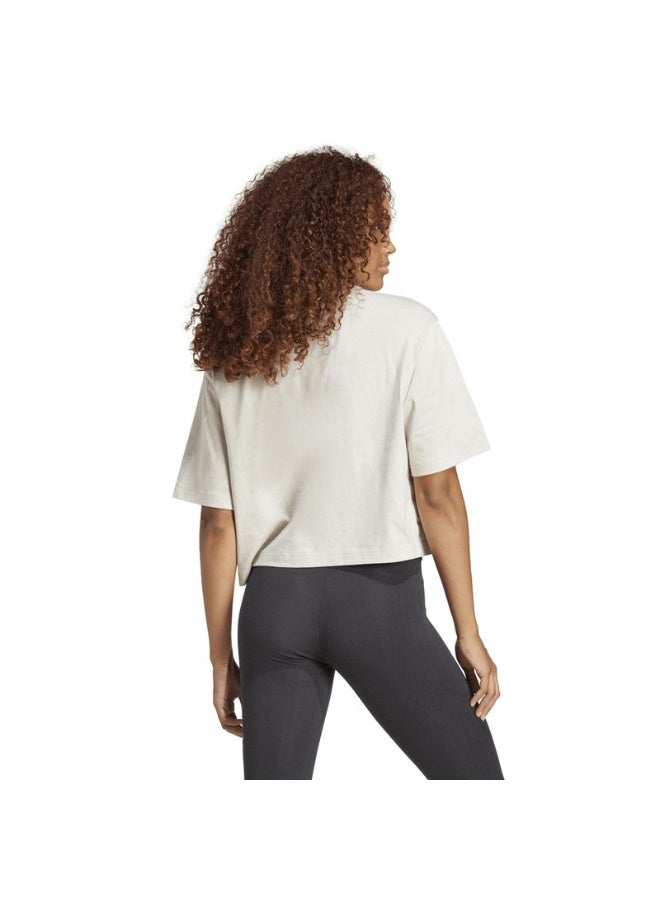 Adidas essentials big logo boyfriend women graphic t-shirt - Image 5