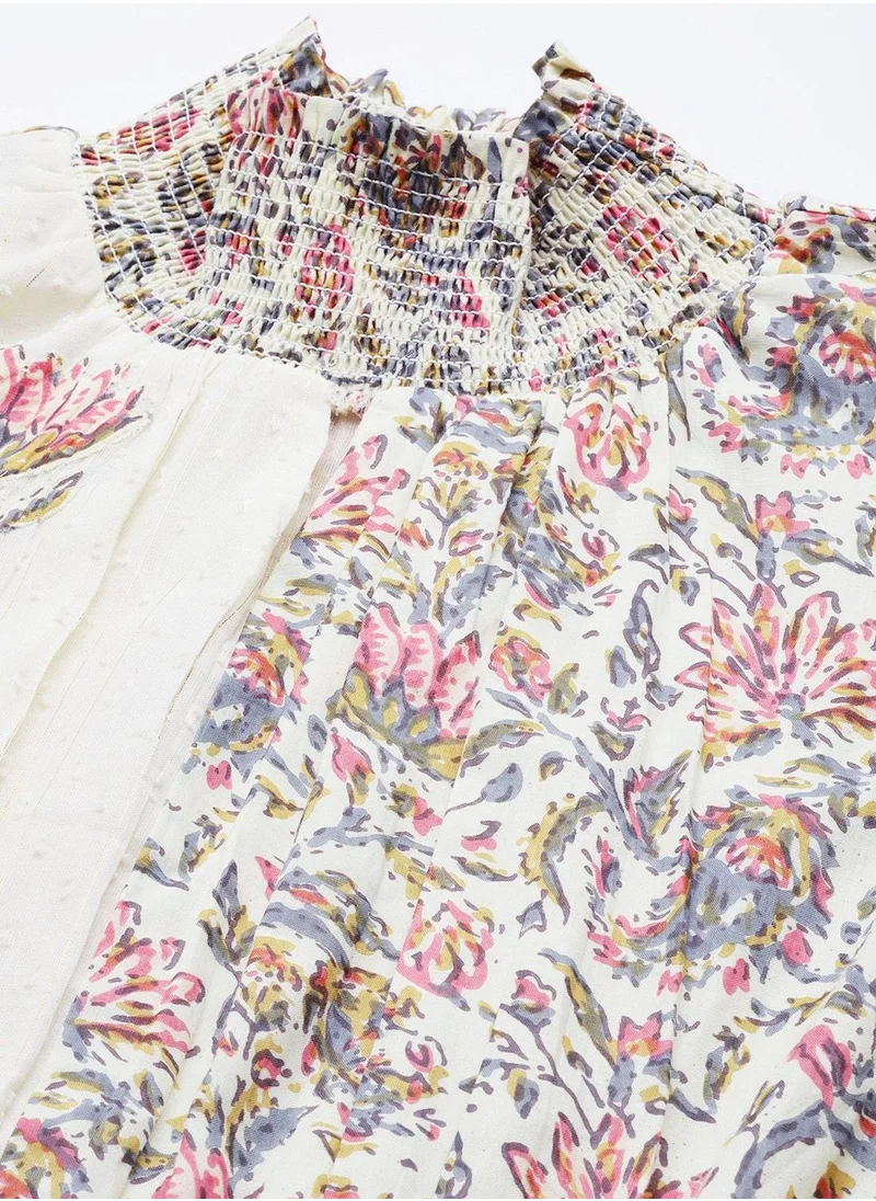 آي شين Regular Fit Embellished Pattern Round Neck Neck Three-Quarter Sleeve Cream Colour Knitted Cotton Dresses for Women - Designed with Style and Comfort