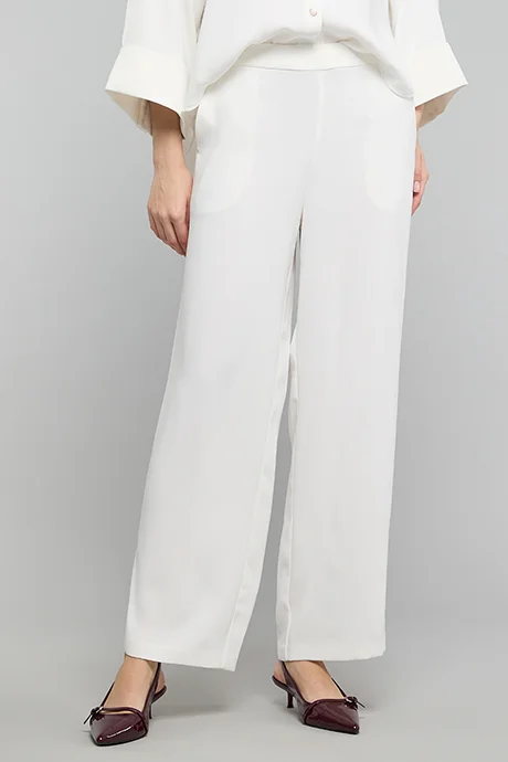 أر أند بي Solid Straight Fit Pants with Elastic Waist