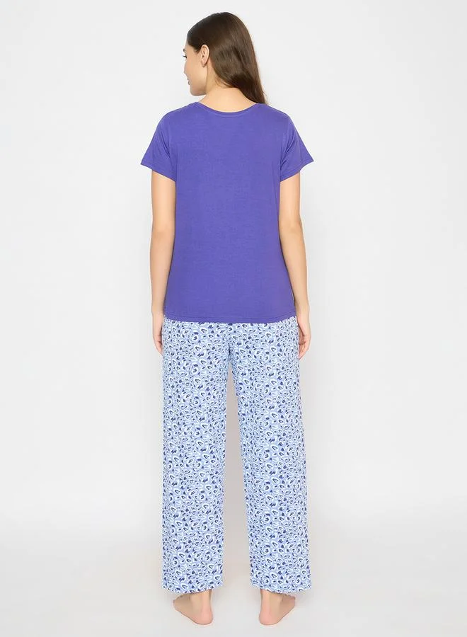 Clovia Clovia Solid Round Neck T-Shirt and Printed Pyjama Set