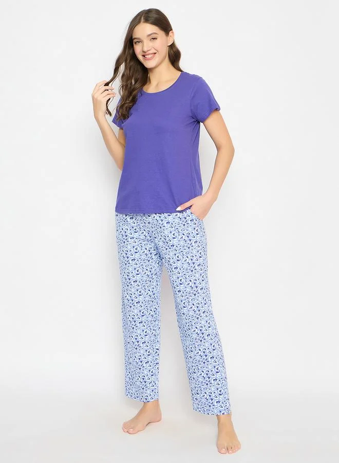 Clovia Clovia Solid Round Neck T-Shirt and Printed Pyjama Set