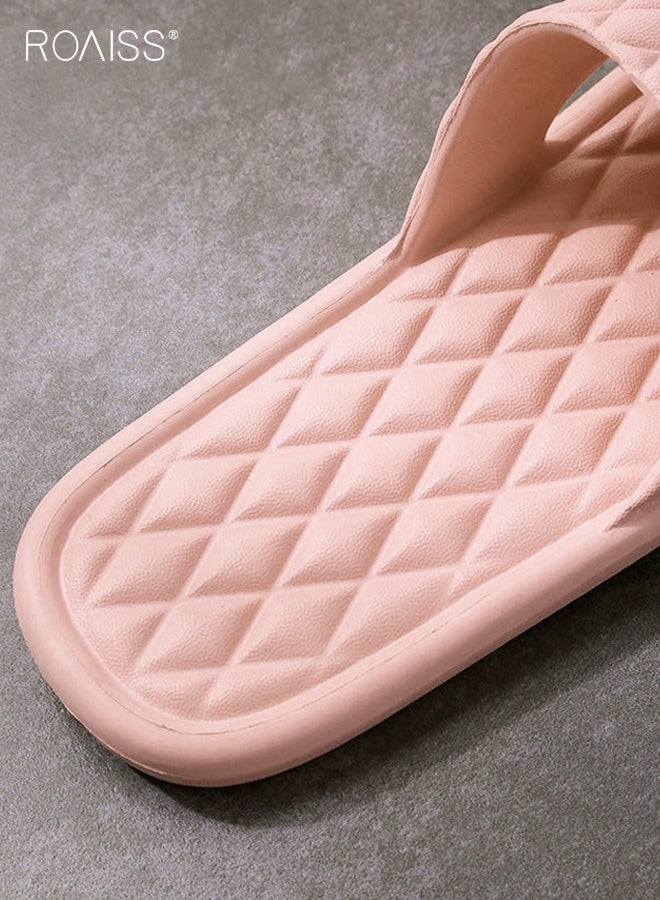 رويس شباشب نسائية مريحة ذات نعل ناعم، بتصميم بسيط مفتوح، مناسبة للحمام والاستحمام المنزلي، مانعة للانزلاق، مقاومة للروائح والتسرب، بتصميم ماسي وردي اللون - Image 2