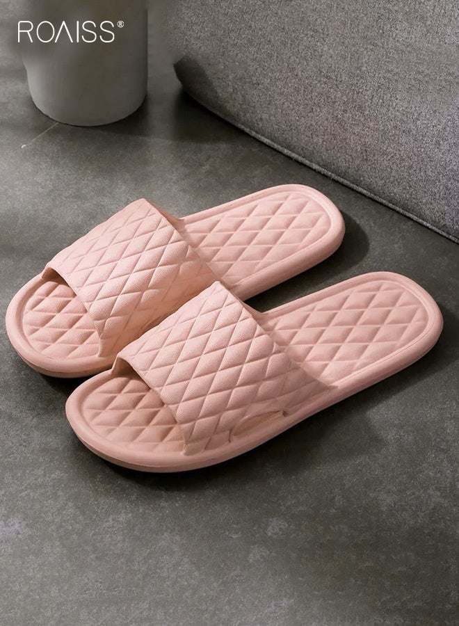 رويس شباشب نسائية مريحة ذات نعل ناعم، بتصميم بسيط مفتوح، مناسبة للحمام والاستحمام المنزلي، مانعة للانزلاق، مقاومة للروائح والتسرب، بتصميم ماسي وردي اللون - Image 1