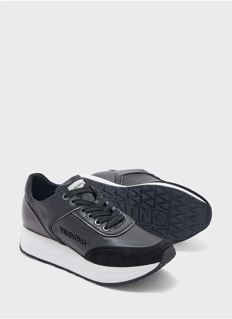 فالنتينو باي ماريو فالنتينو Lace Up Low Top Sneakers