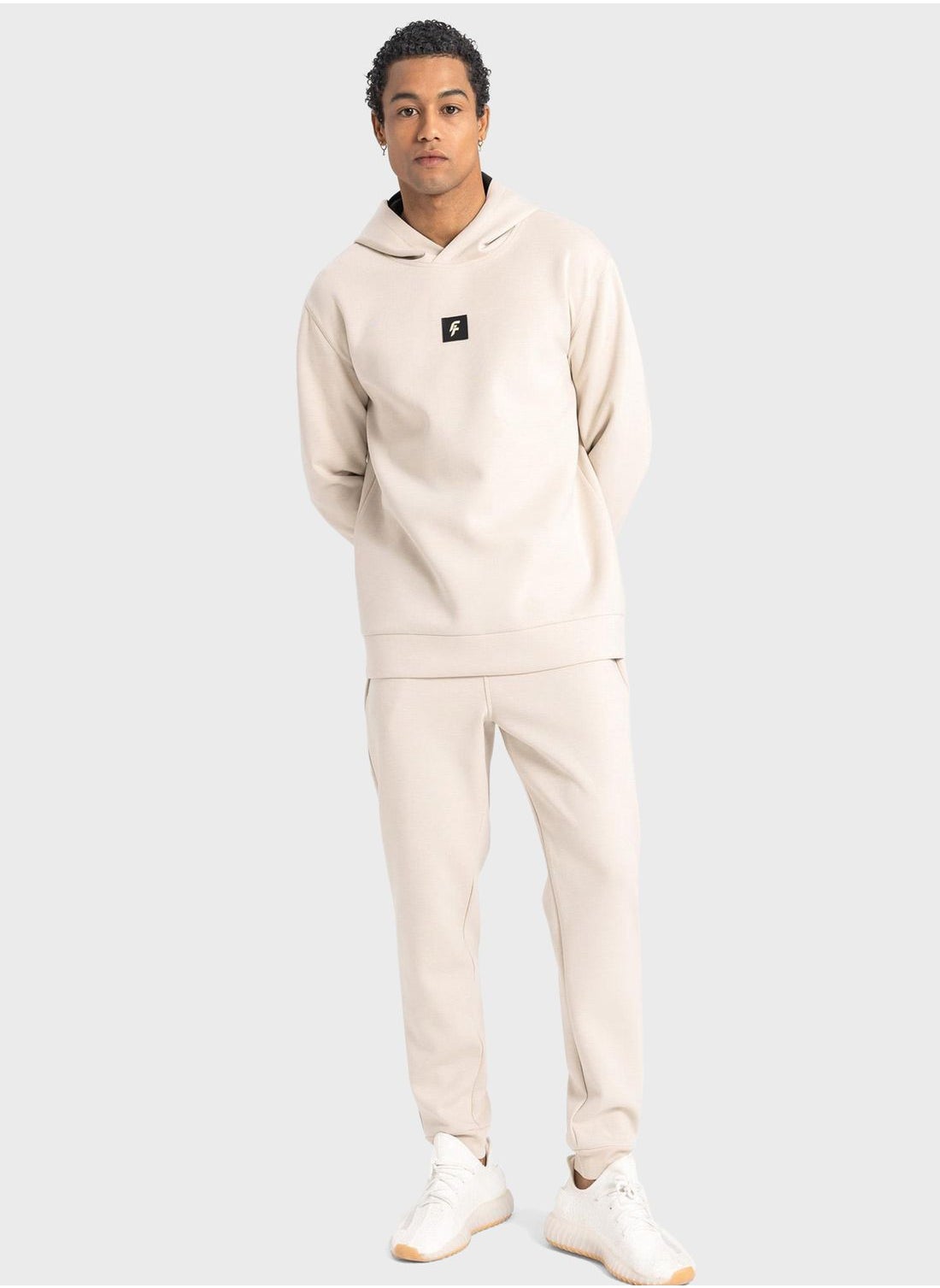 Man Standart Fit Hoodie - https://f.nooncdn.com/p/pzsku/ZCFF3CA6A63F49C9B63DDZ/45/_/1710332374/634e89d0-45f4-4fe5-b1b0-c4abe5bcc7bb.jpg?format=jpg&width=original