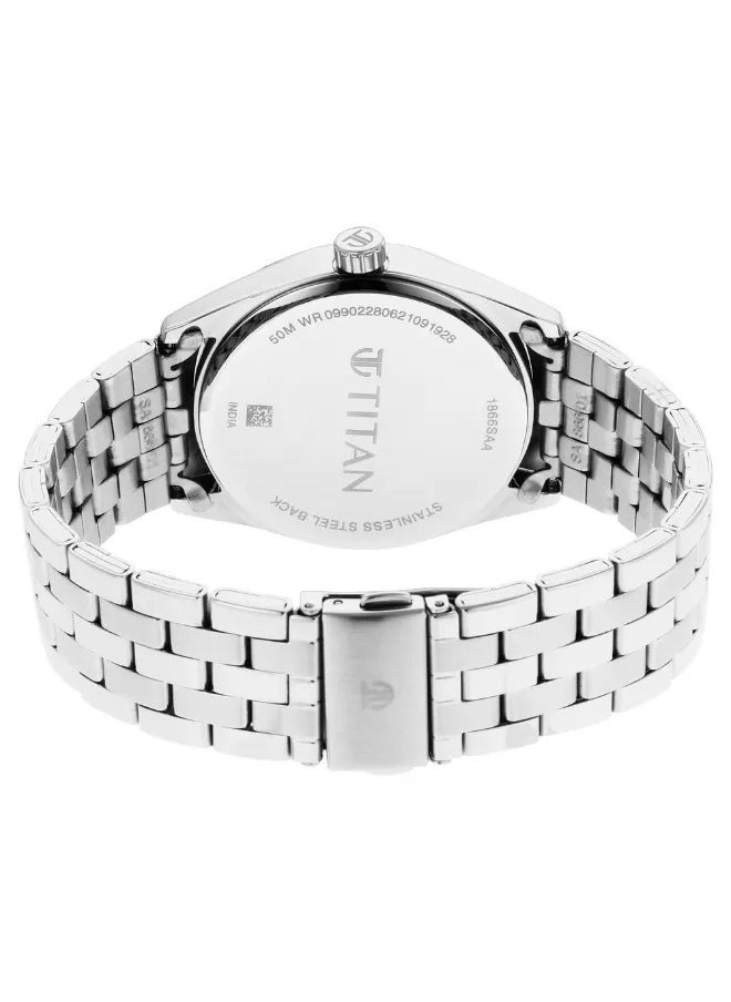 TITAN Men's Analog Round Shape Stainless Steel Wrist Watch - 1866SM01 - 48 Mm  - Image 5