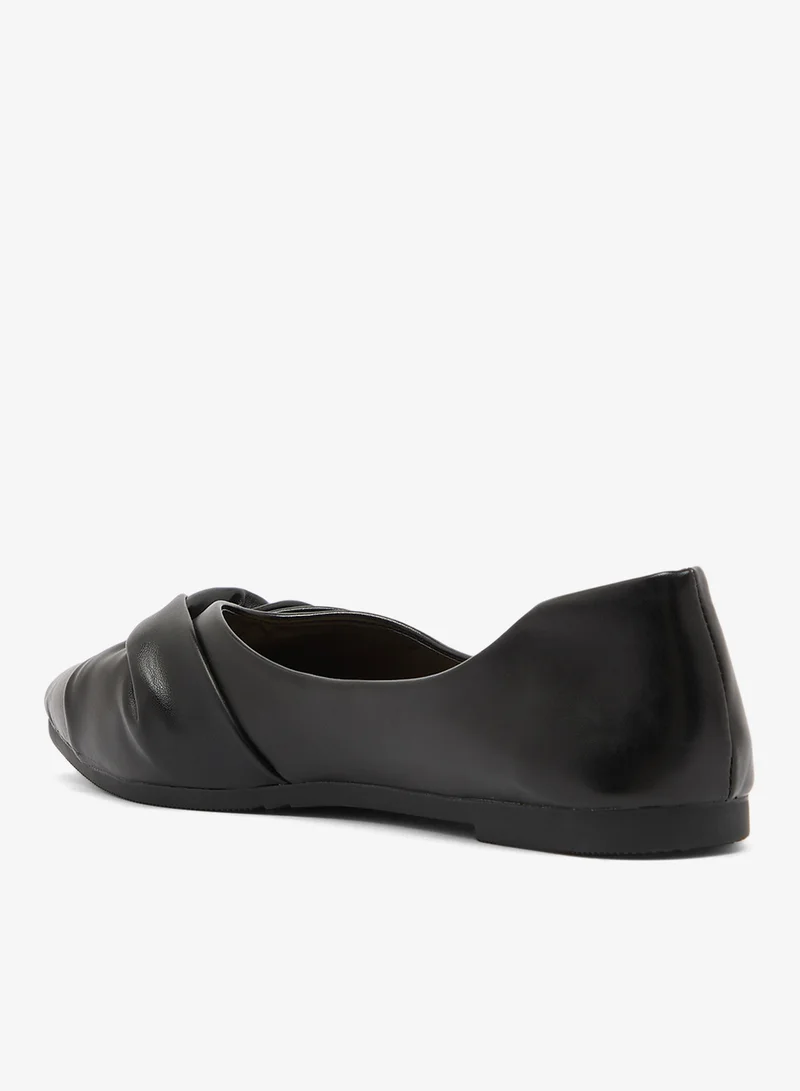 ايلا حذاء باليرينا بمقدمة مدببة