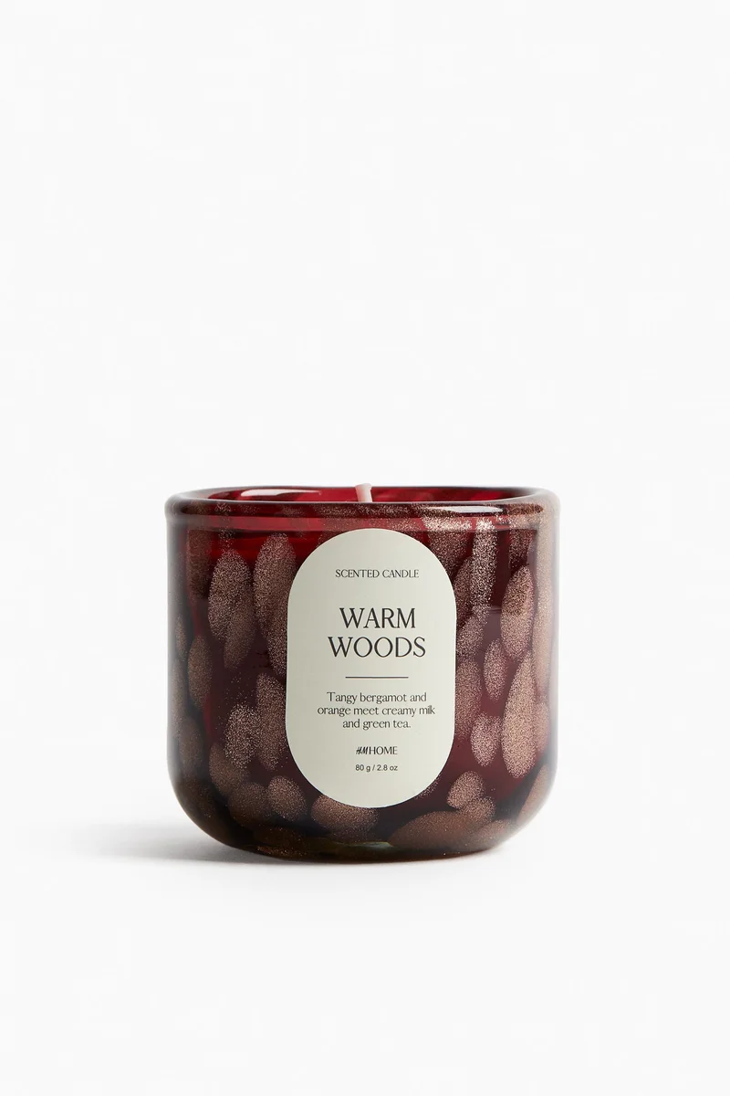 اتش اند ام شمعة معطرة في وعاء زجاجي