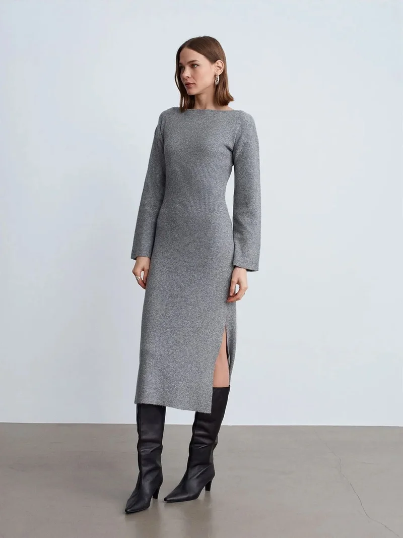ديلفين DILVIN Ribbed Bodycon Midi Dress With Slit