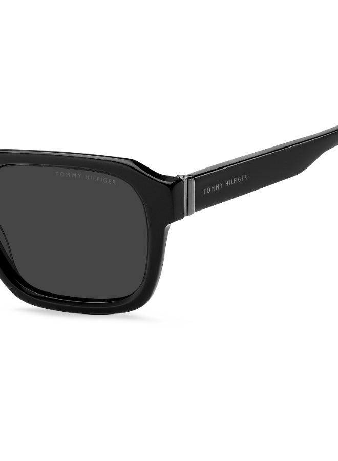 TOMMY HILFIGER TH 2310/S Sunglasses Black Square - Image 4