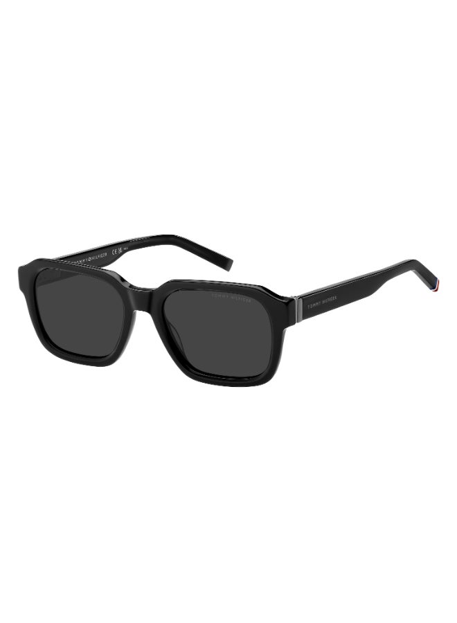 TOMMY HILFIGER TH 2310/S Sunglasses Black Square - Image 1