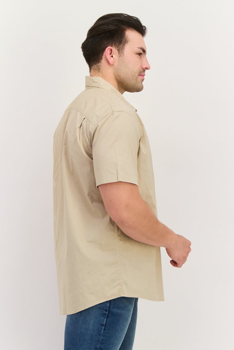 GAP Men Slim Fit Solid Short Sleeves Casual Shirt, Beige - Image 3