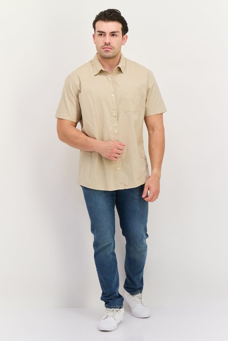 GAP Men Slim Fit Solid Short Sleeves Casual Shirt, Beige - Image 2