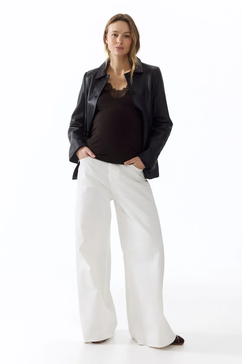H&M MAMA Lace-trimmed top