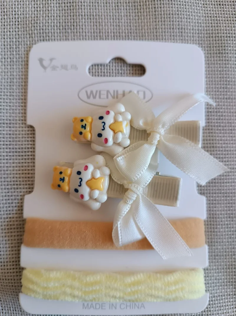 Efna Store Enamel Coated Cute Kuromi, Hello Kitty Figure Pins and Plain Model Children's Towel Elastic Set Buckle