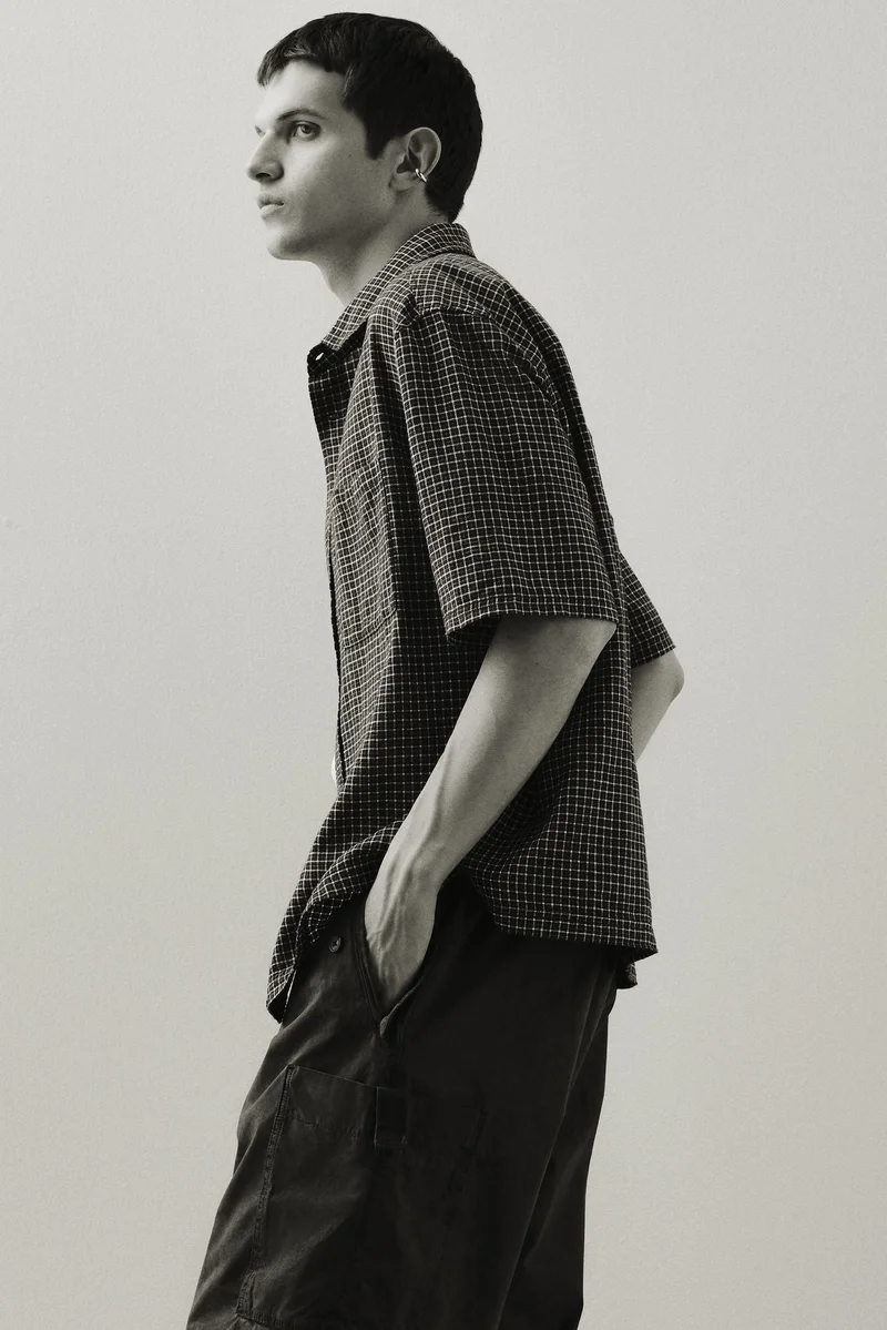 H&M  Oversized Fit Short-sleeved linen-blend shirt for Men | Best Price UAE