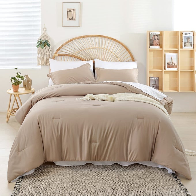 TWIN COMFORTER SET 5 PIECES TAUPE BED IN A BAG SOFT QUEEN BEDDING SET LIGHTWEIGHT COMFORTER SET FOR WOMEN AND MENCOMFORTERS FLAT FITTED SHEETS PILLOWCASES SHAMS
