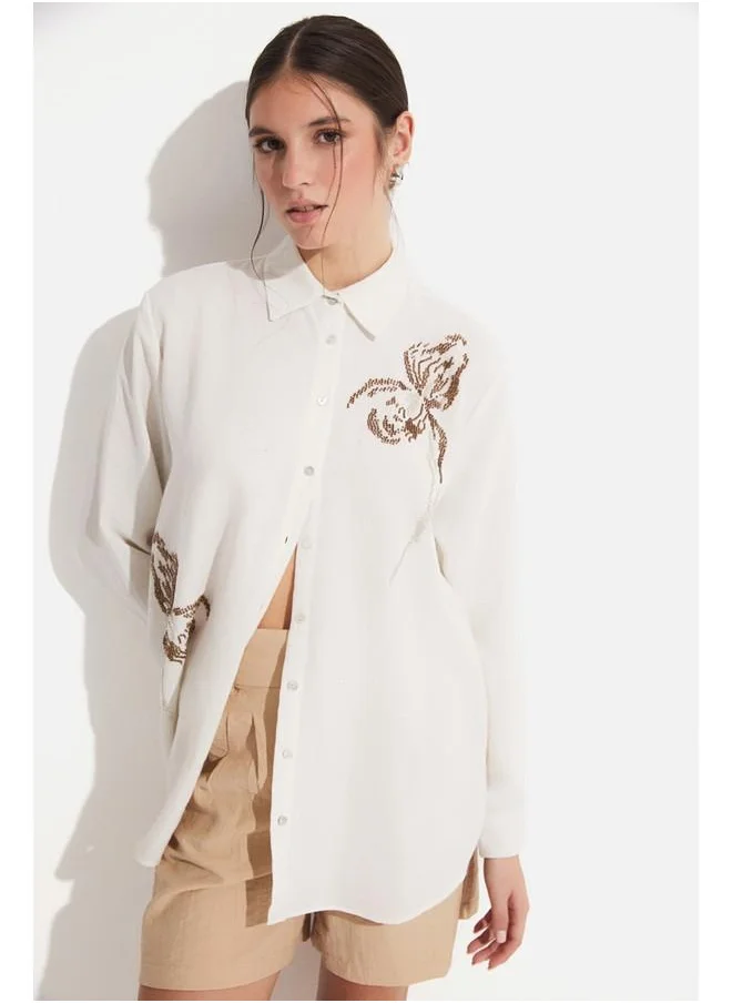 جون June Women Exclusive Oversize/Loose Fit Embroidered Detailed Shirt Beige