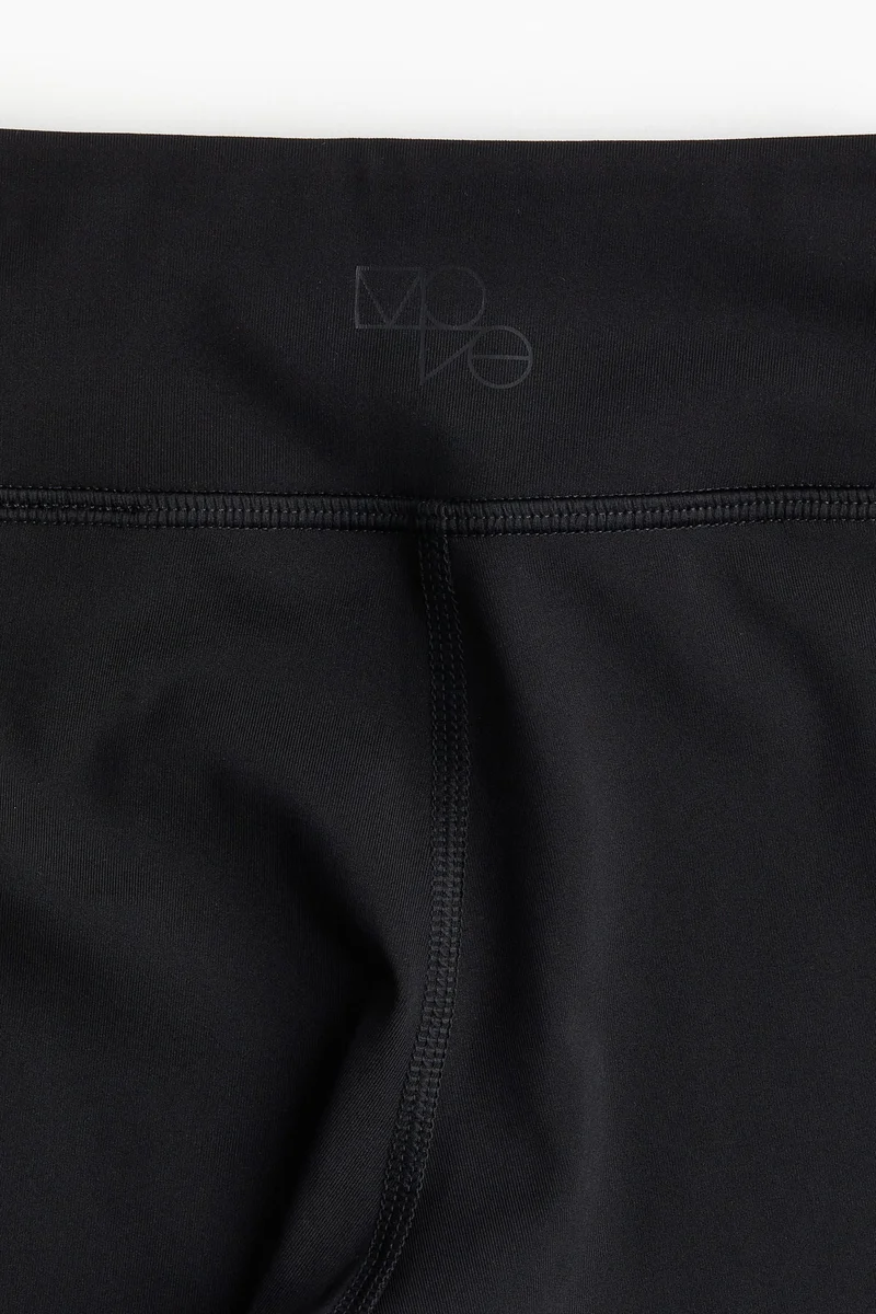 H&M DryMove™ Sports cycling shorts