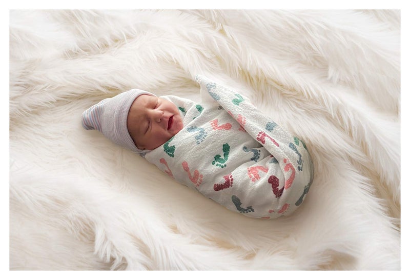PILL THING Baby Hospital Receiving Swaddle Blankets for Newborn Babies  Original Baby Footprint Design Breathable 100 Cotton  Durable Hospital Quality  Generous Size Baby Feet 10 Pack