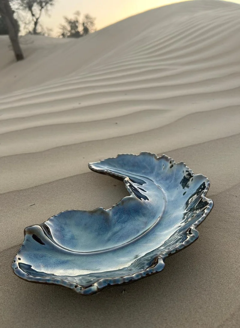 Tohfa Luxe TohfaLuxe Olive Leaf – Handcrafted Ceramic Leaf-Shaped Serving Platter