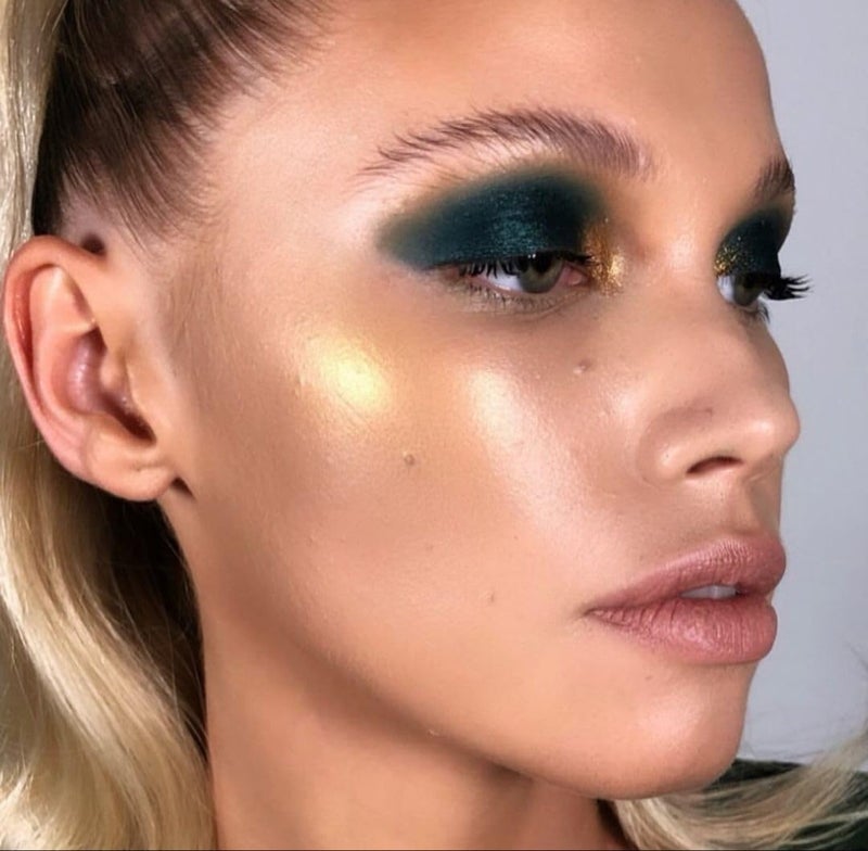 COLOR CHANGING HIGHLIGHTER POWDER BEST FOR FACE MAKEUP - Image 4
