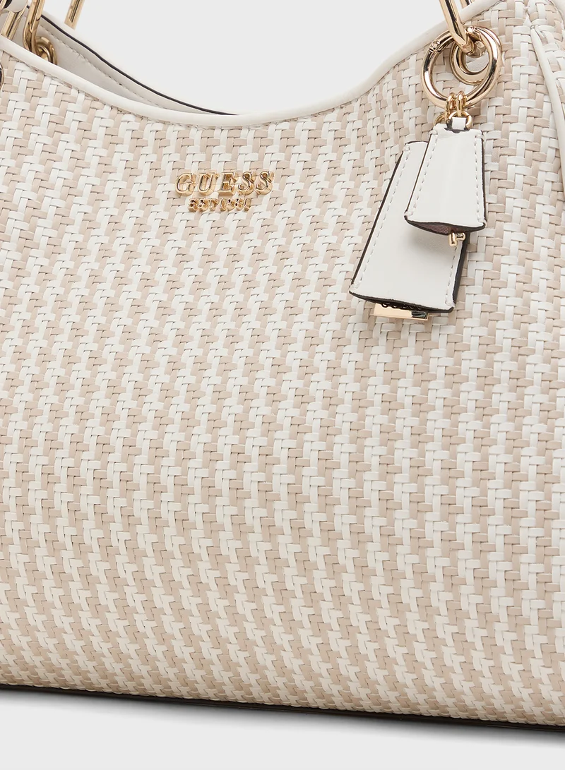 جس ميريما جيرل فريند كاري أول