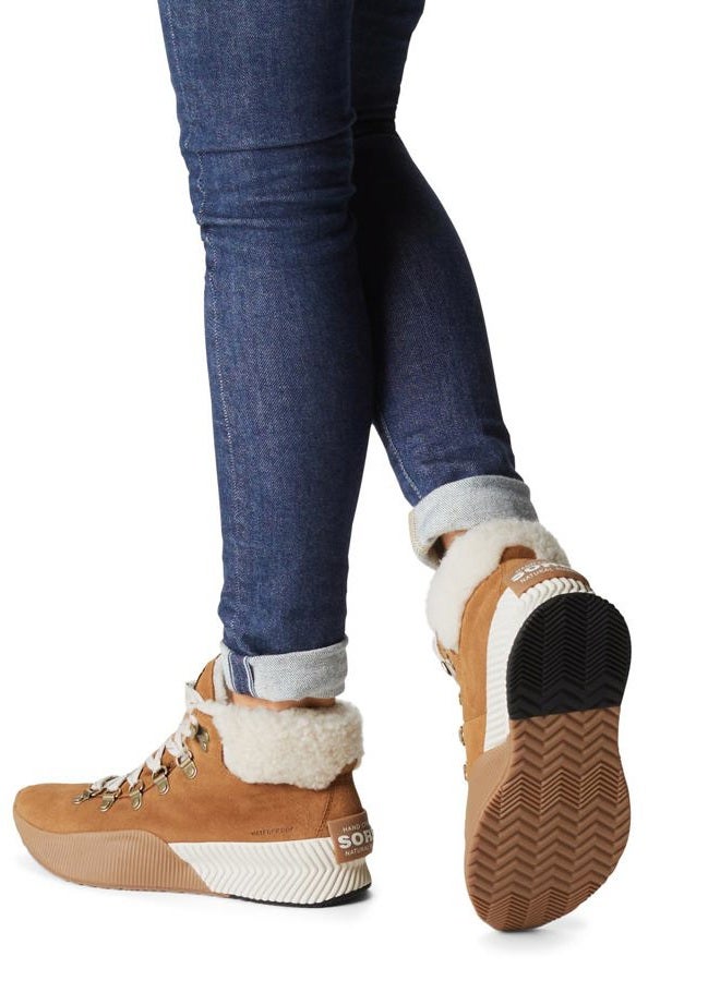 SOREL Women's Out 'N About III Conquest Boot — Waterproof Suede Winter Boots, Camel Brown, Black, 5 - Image 2