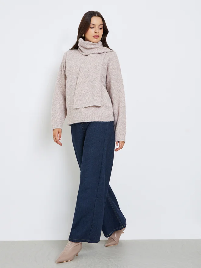 Styli Regular Fit Regular Length Sweater with Scarf
