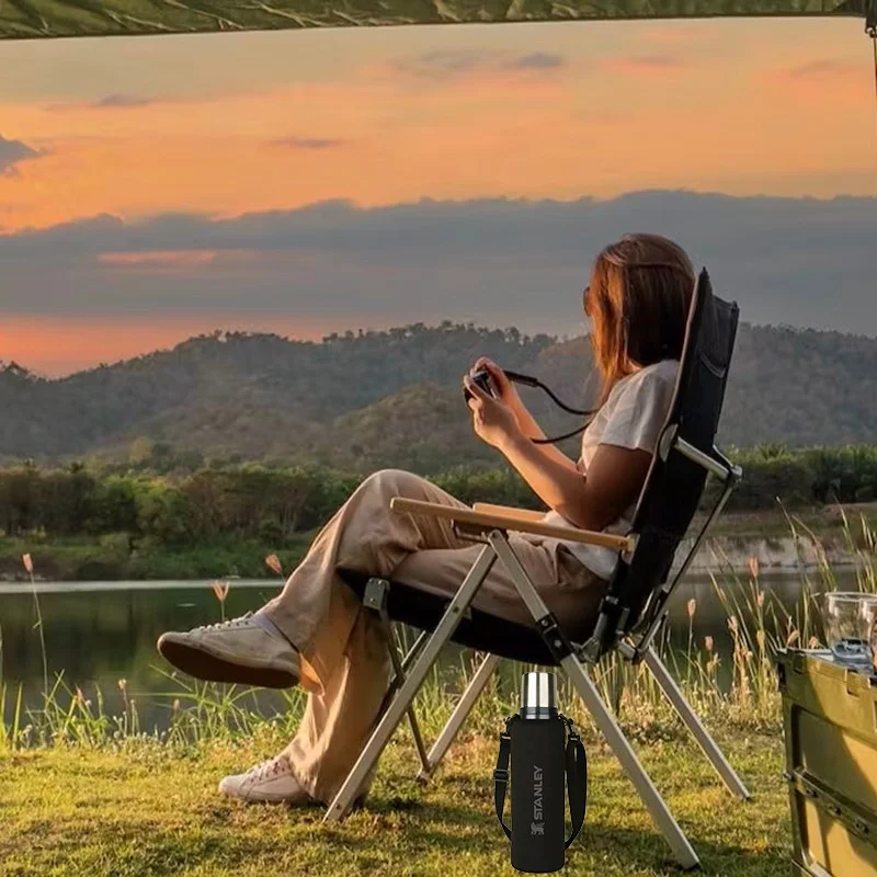 Stanley Neoprene Thermos Case and Shoulder Strap
- 1.3 L Classic