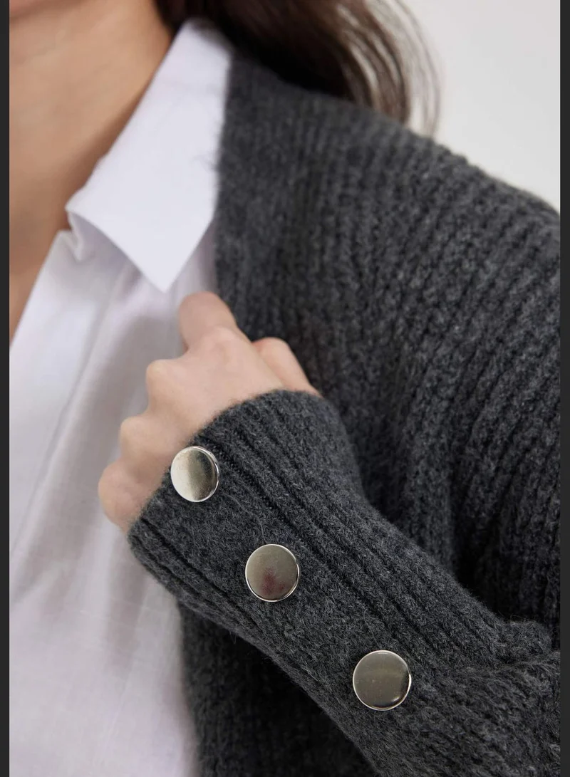 DeFacto Woman Regular Fit V Neck Long Sleeve Tricot Cardigan