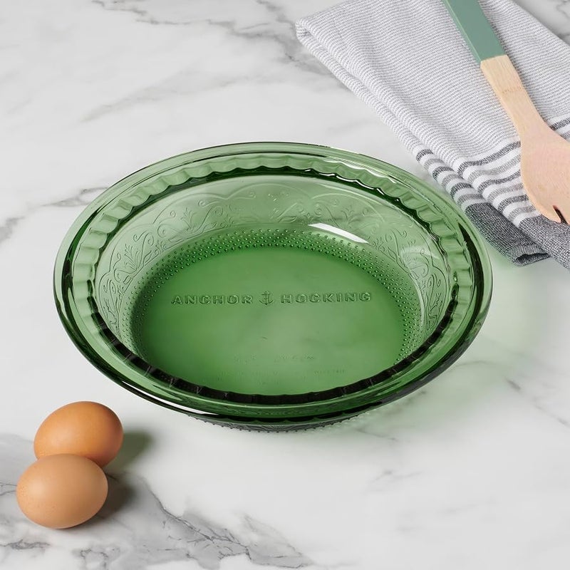 أنكور هوكينغ Anchor Hocking Fern Green Laurel Embossed Pie Dishes (2-Piece, 9.5-inch, oven/dishwasher safe) - Image 2