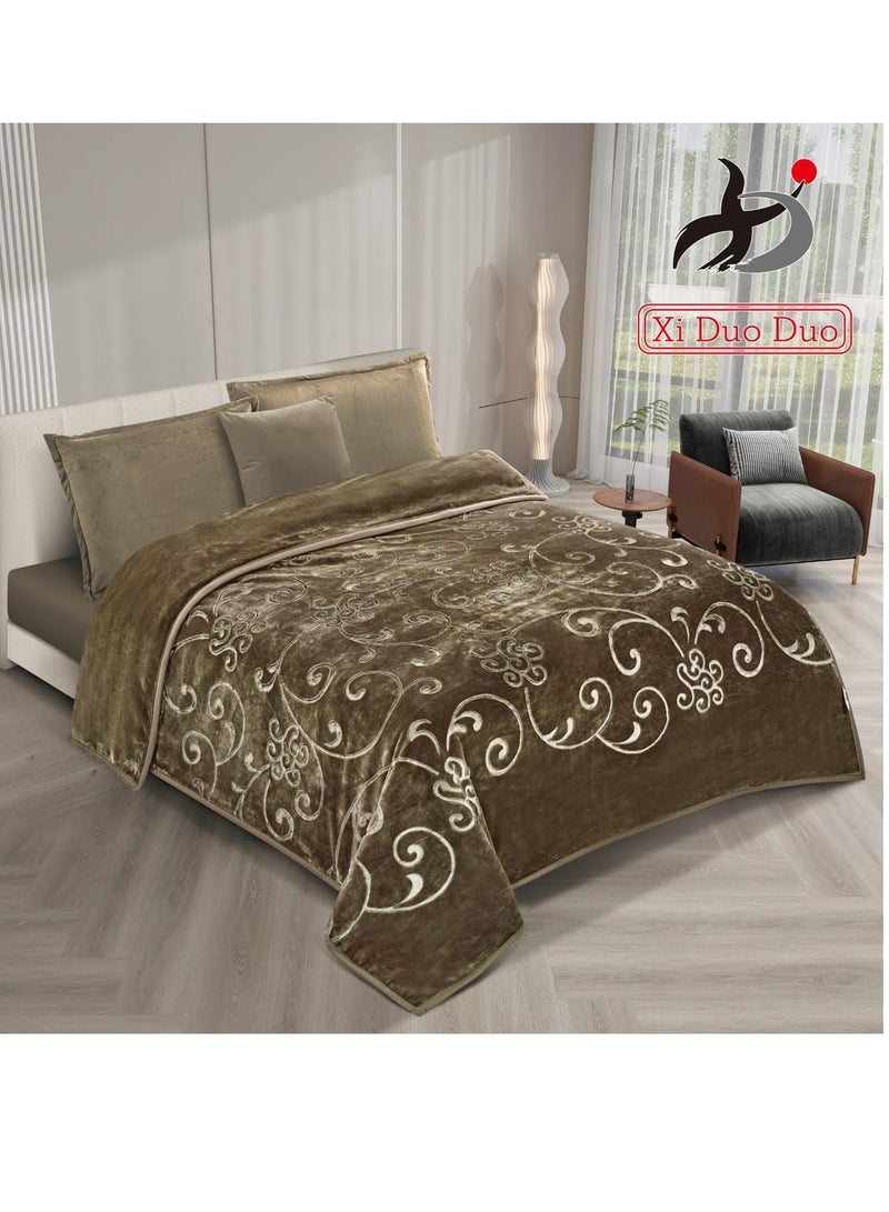 Xi Duo Duo Single winter blanket, plain embossed design, ultra-soft texture, measuring 160 x 220 cm