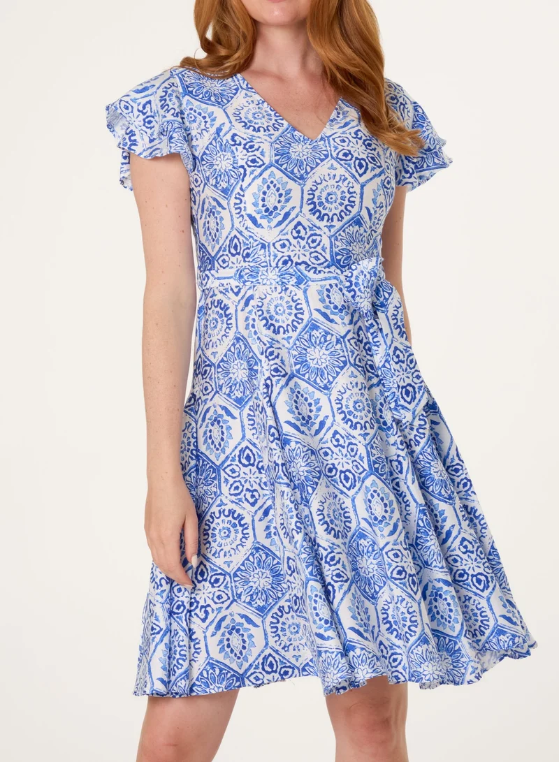 بلو فانيلا V Neck Godet Dress
