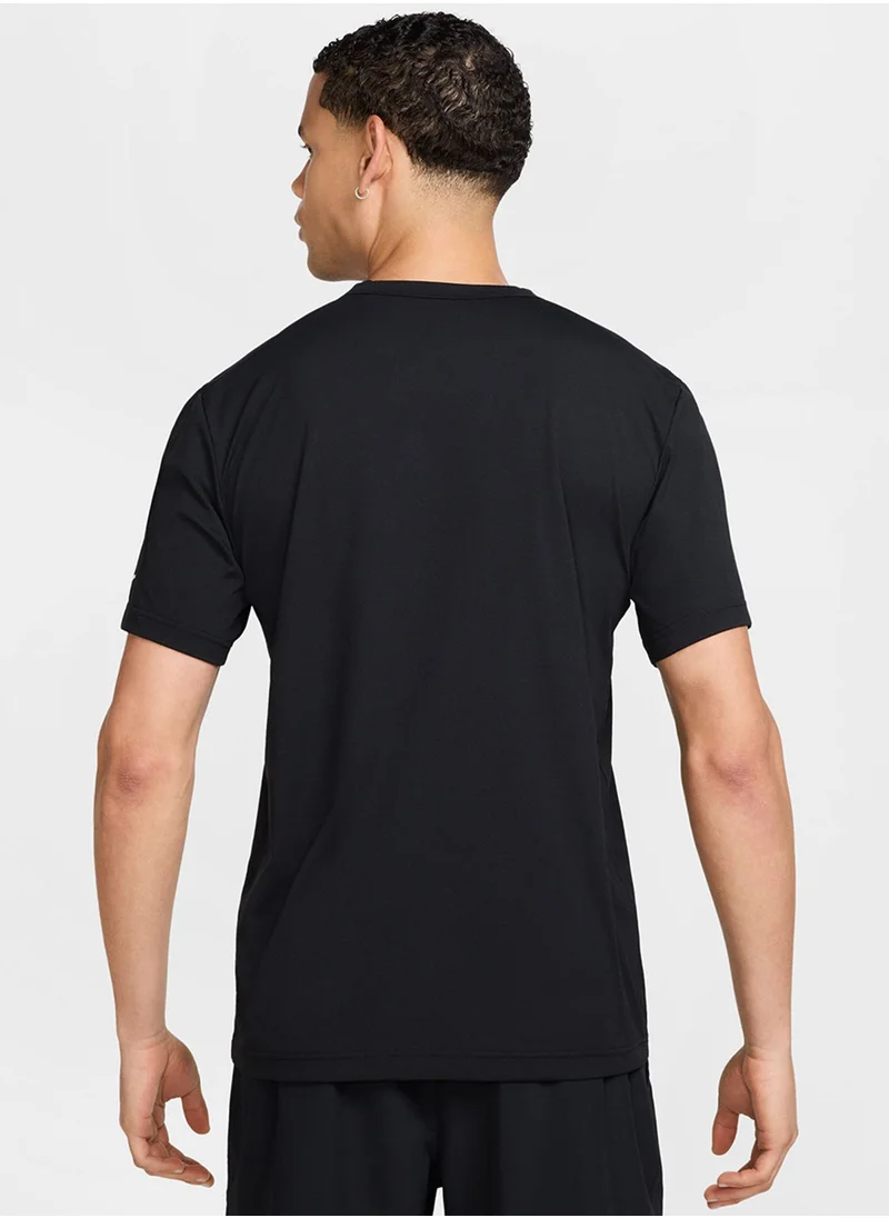 نايكي Dri-Fit Uv Hyverse Swoosh T-Shirt