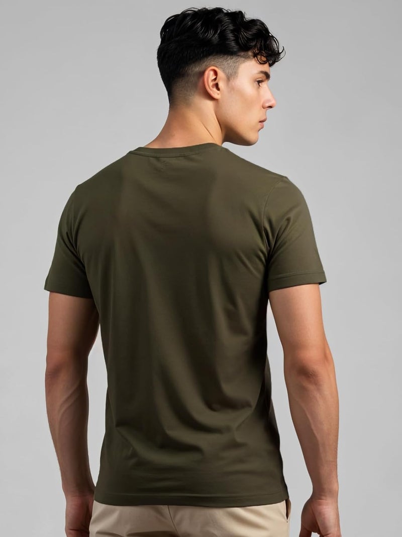 adro تي شيرت ADRO للرجال بقصة عادية - تصميم طباعة خط الهلال باللون الأخضر الزيتوني - Image 4