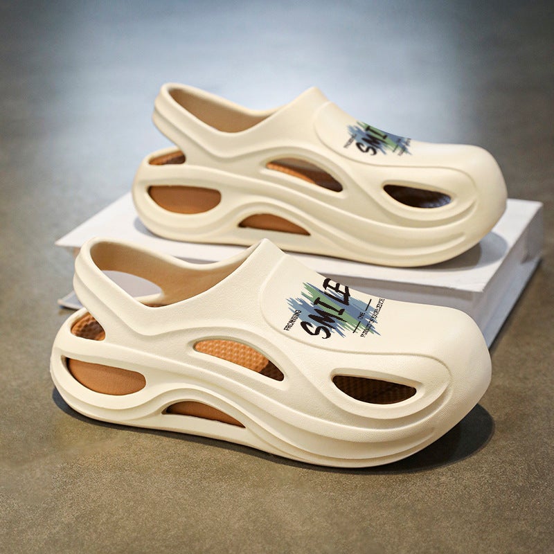 Cartoon Croc Shoes For Middle And Large Children, Men'S And Women'S Summer Outerwear, Thick-Soled Anti-Slip Covered Sandals, Casual Beach Shoes - Image 2