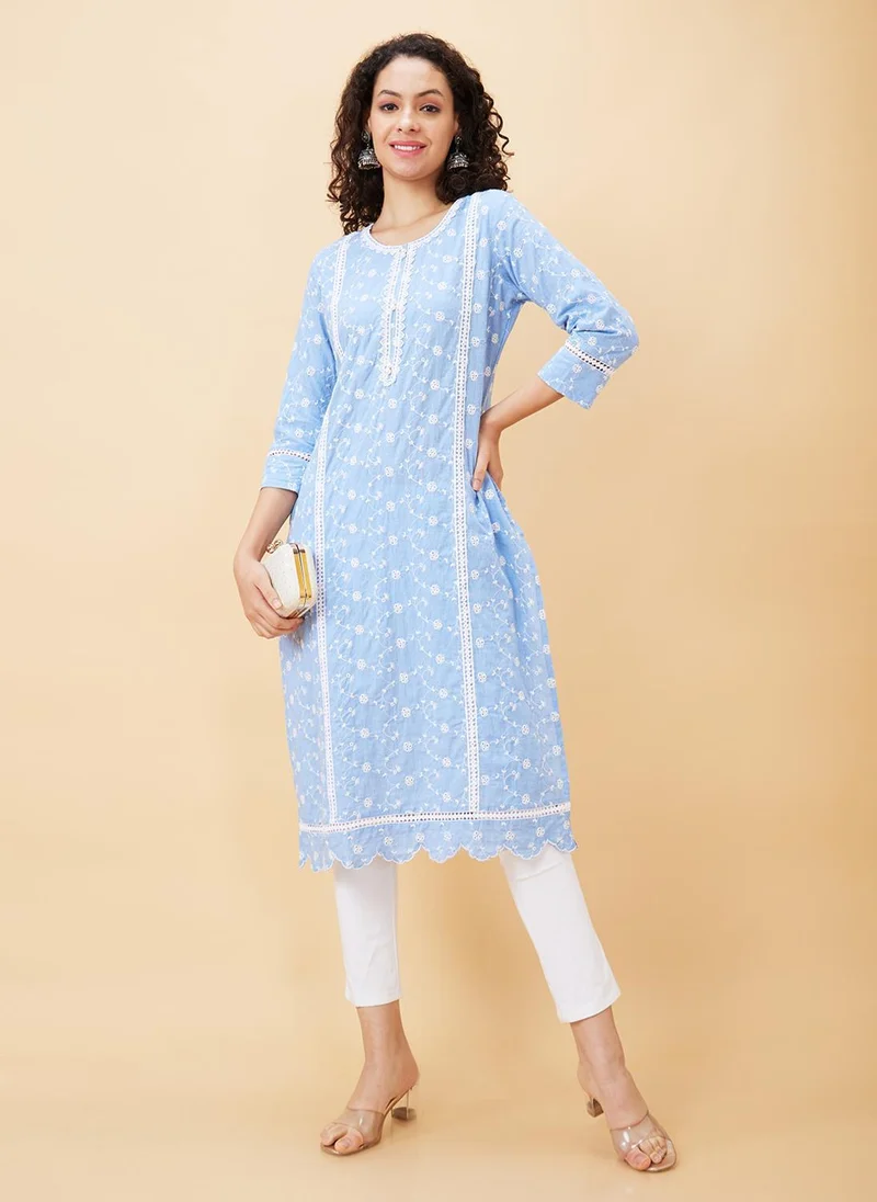 جلو باص Globus Women Floral Embroidered Round Neck Cotton A-Line Kurta