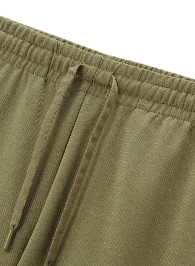 GIORDANO  Men's Interlock Knit Shorts: Comfort & Style for Men | Best Price UAE