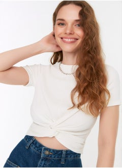 White Lacing Detail Crew Neck Creme Crop Knitted Blouse TWOSS22BZ1311
