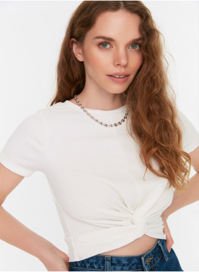 trendyol - White Lacing Detail Crew Neck Creme Crop Knitted Blouse TWOSS22BZ1311 - Image 1